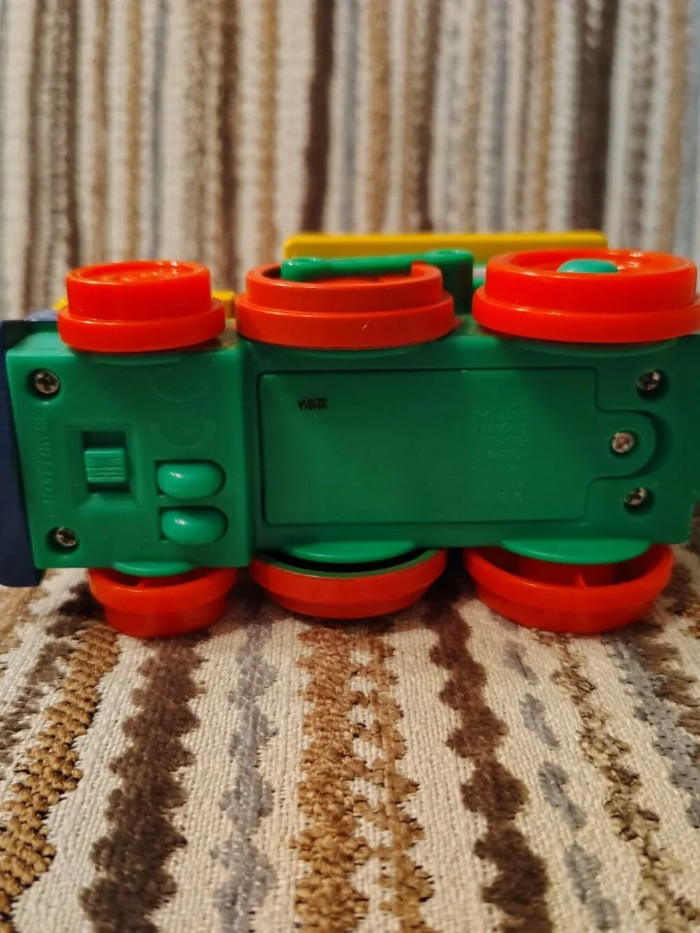 Sesame Street Elmo Junction ABC 123 Train Engine And Car With Sound 2013